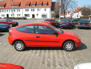 Mazda 323C 1.3 i 16V Hatchback