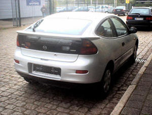 Mazda 323C 1.5 i 16V Hatchback